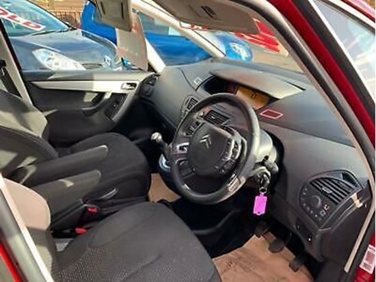 AJ Halliday Ltd - Showroom | CITROEN PICASSO 1.6HDI VTR PLUS £2595.00|CARS FOR SALE|AJ HALLIDAY