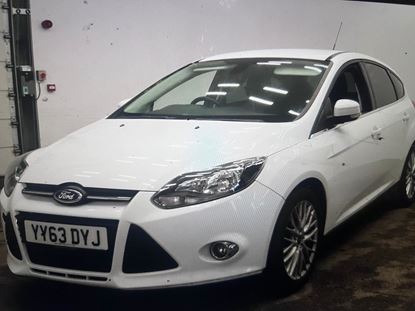 Picture of 2013 FORD FOCUS 1.0 ZETEC ECOBOOST WHITE LOW TAX/INSURANCE FIRST CAR PETROL.