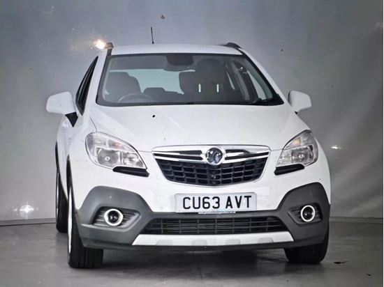 Picture of VAUXHALL MOKKA 1.7 CDTI EXCLUSIVE 4WD DIESEL WHITE